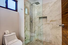 Casa Sieva 4 BDRM luxury villa sleeps 8