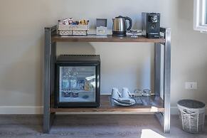 Steam House - Room & Breakfast