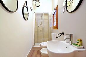 Steam House - Room & Breakfast