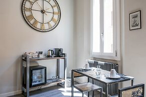 Steam House - Room & Breakfast