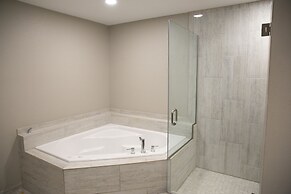 Berlin Encore Hotel & Suites