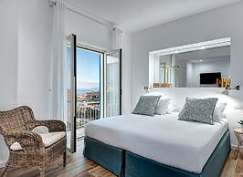 Sorrento Lux Suites - Blue