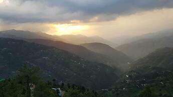 KVR Clarks Inn, Kufri