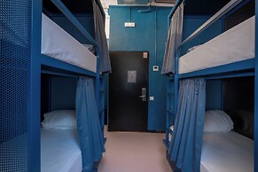 Ideal Youth Hostel