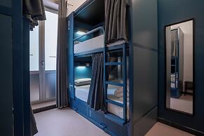 Ideal Youth Hostel