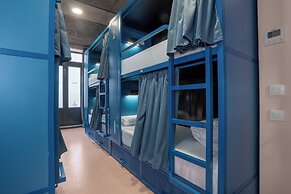 Ideal Youth Hostel