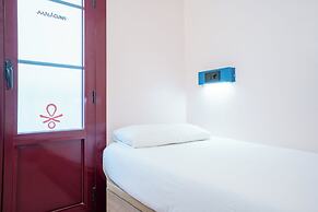 Ideal Youth Hostel