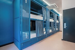 Ideal Youth Hostel