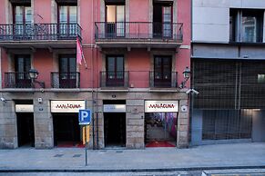 Ideal Youth Hostel
