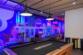 Ideal Youth Hostel