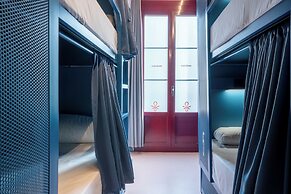 Ideal Youth Hostel