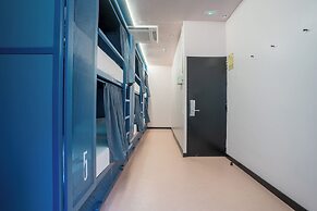 Ideal Youth Hostel