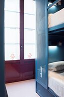 Ideal Youth Hostel