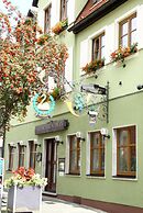 Hotel Garni Goldener Schwan