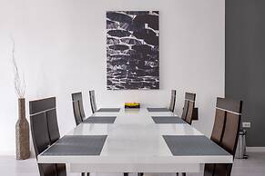 BlueWavePlace Sofia - City Center