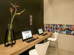ibis Cali Granada