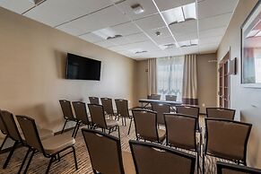 Comfort Inn & Suites – Harrisburg Airport – Hershey South