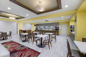 Quality Inn & Suites Carlsbad Caverns Area