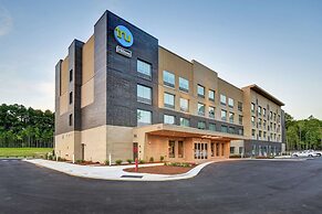 Tru by Hilton Raleigh Durham Airport
