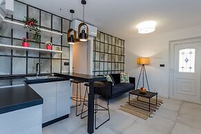 Villa Capitis in the Centre - Private pool