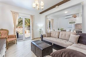 Villa Capitis in the Centre - Private pool