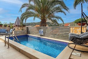 Villa Capitis in the Centre - Private pool