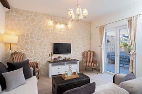 Villa Capitis in the Centre - Private pool