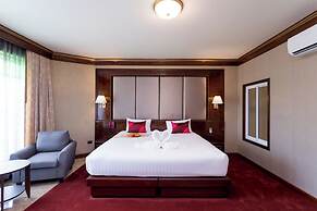 Erawan Hotel