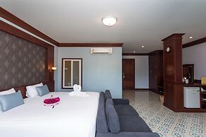 Erawan Hotel