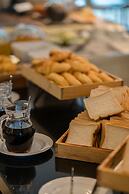 New Square Patong Hotel