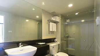 New Square Patong Hotel