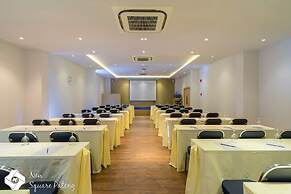 New Square Patong Hotel