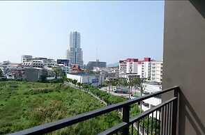 New Square Patong Hotel