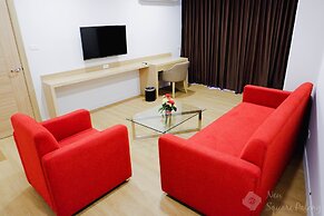 New Square Patong Hotel