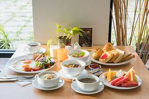 New Square Patong Hotel