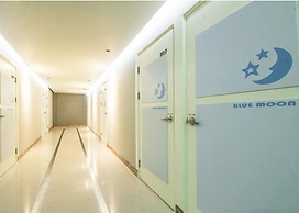 Gwangan Beach Blue Moon Motel