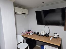 Gwangan Beach Blue Moon Motel