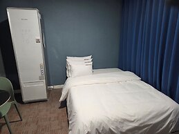 Gwangan Beach Blue Moon Motel