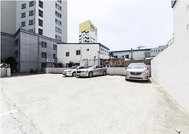 Gwangan Beach Blue Moon Motel