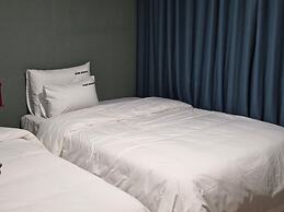 Gwangan Beach Blue Moon Motel