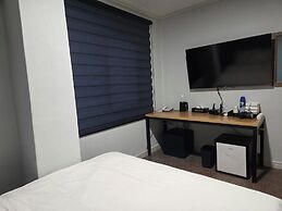 Gwangan Beach Blue Moon Motel