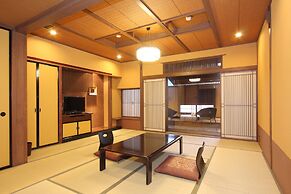 Urban Villa Konaya Hotel