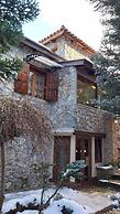 Family Abode for Vacation in Arachova