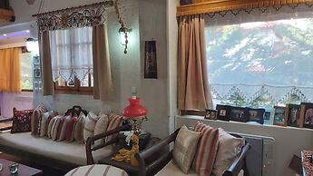 Family Abode for Vacation in Arachova