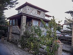 Family Abode for Vacation in Arachova