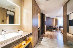 Atour Hotel Hongqiao Hub National Exhibition Center Shanghai