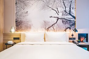 Atour Hotel Hongqiao Hub National Exhibition Center Shanghai