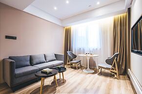 Atour Hotel Hongqiao Hub National Exhibition Center Shanghai