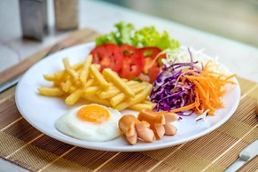 De Lavender Bangkok Hotel