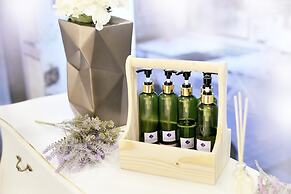 De Lavender Bangkok Hotel